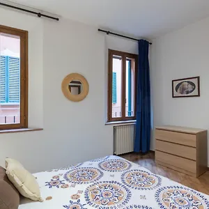 Modi, By Short Holidays Apartment Bologna