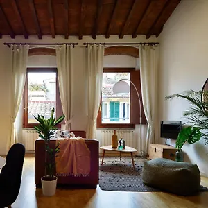  Apartment On The Duomo - Super Chic